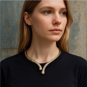 🆕Vintage Courrèges Paris pavé & pearls gold plated hinged choker 🧡🤍